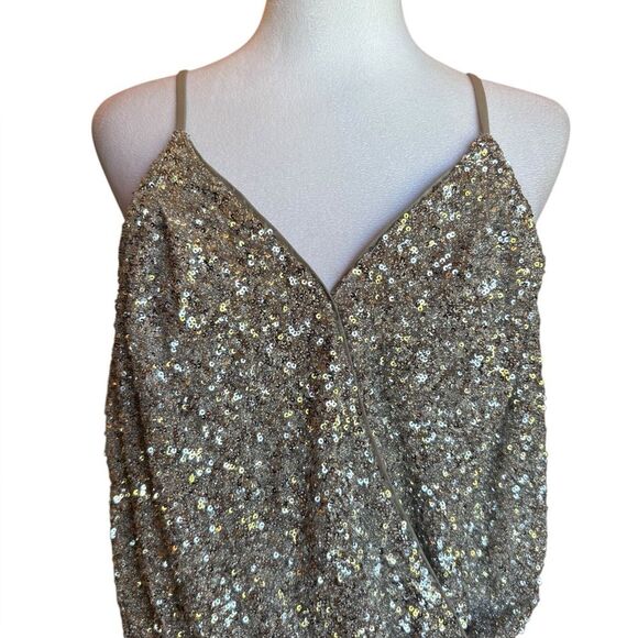 Express Silver Gold Sequin Bodysuit Fuax Wrap Adjustable Straps Womens Small NWT - Picture 7 of 14